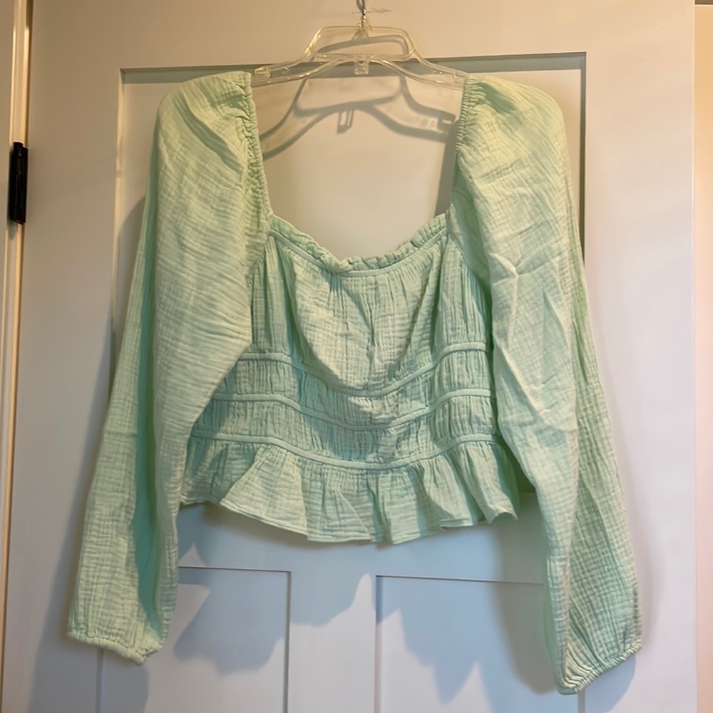Pastel green milkmaid top size L